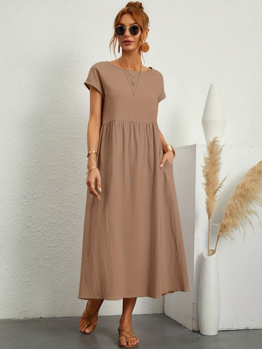 Camille | Dress with round neckline