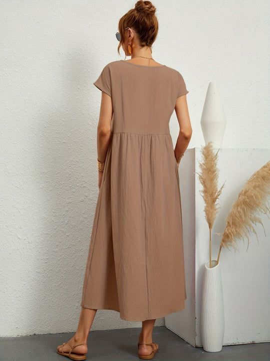 Camille | Dress with round neckline