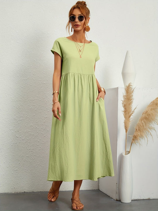 Camille | Dress with round neckline