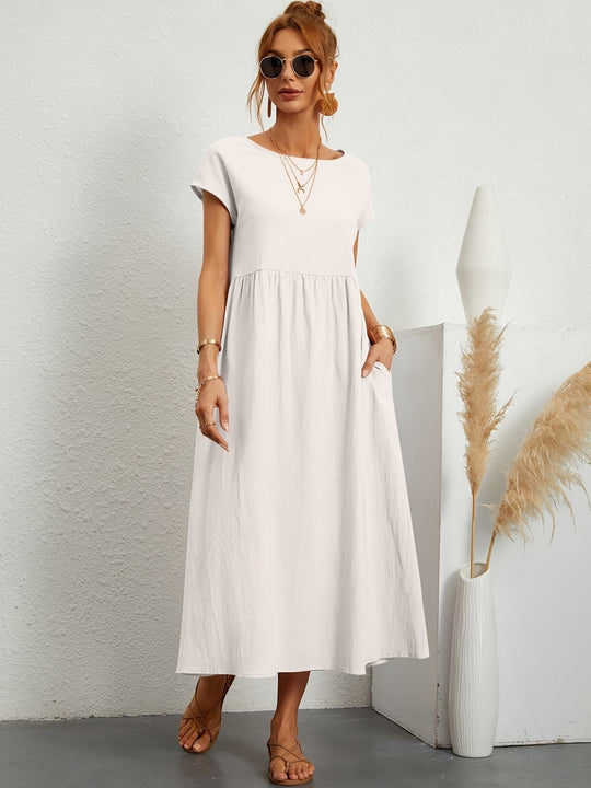 Camille | Dress with round neckline