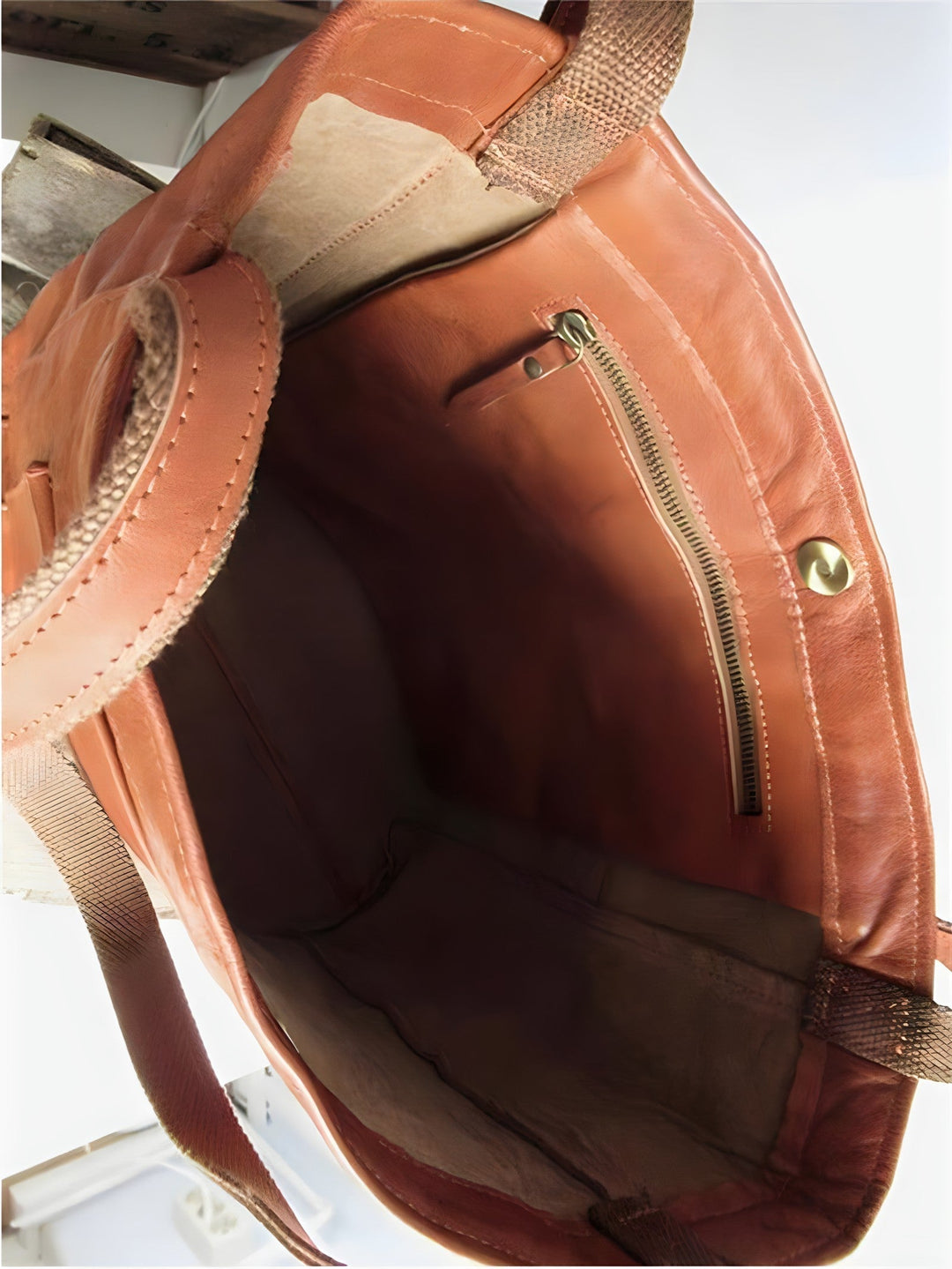 Aya |  Vintage handmade leather bag